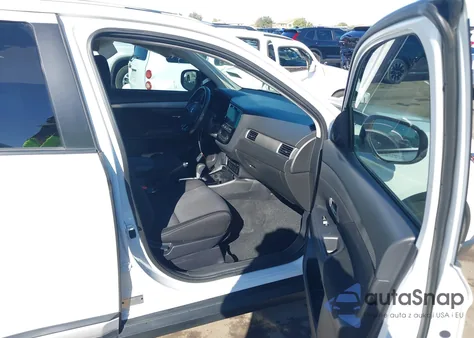 2018 Mitsubishi Outlander Se z USA, uszkodzony, nr VIN JA4AD3A37JZ005917